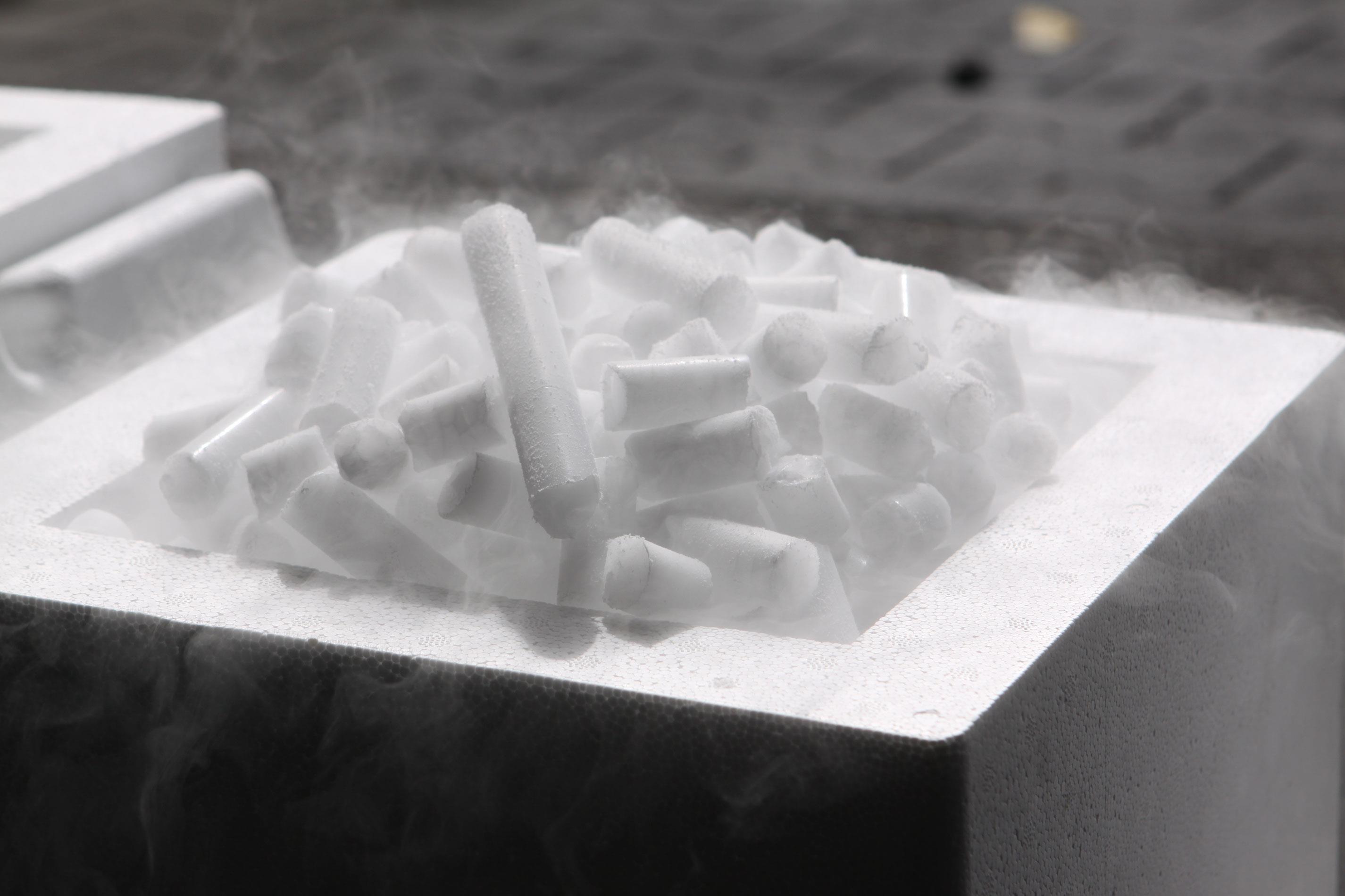 Trockeneis in Pelletform